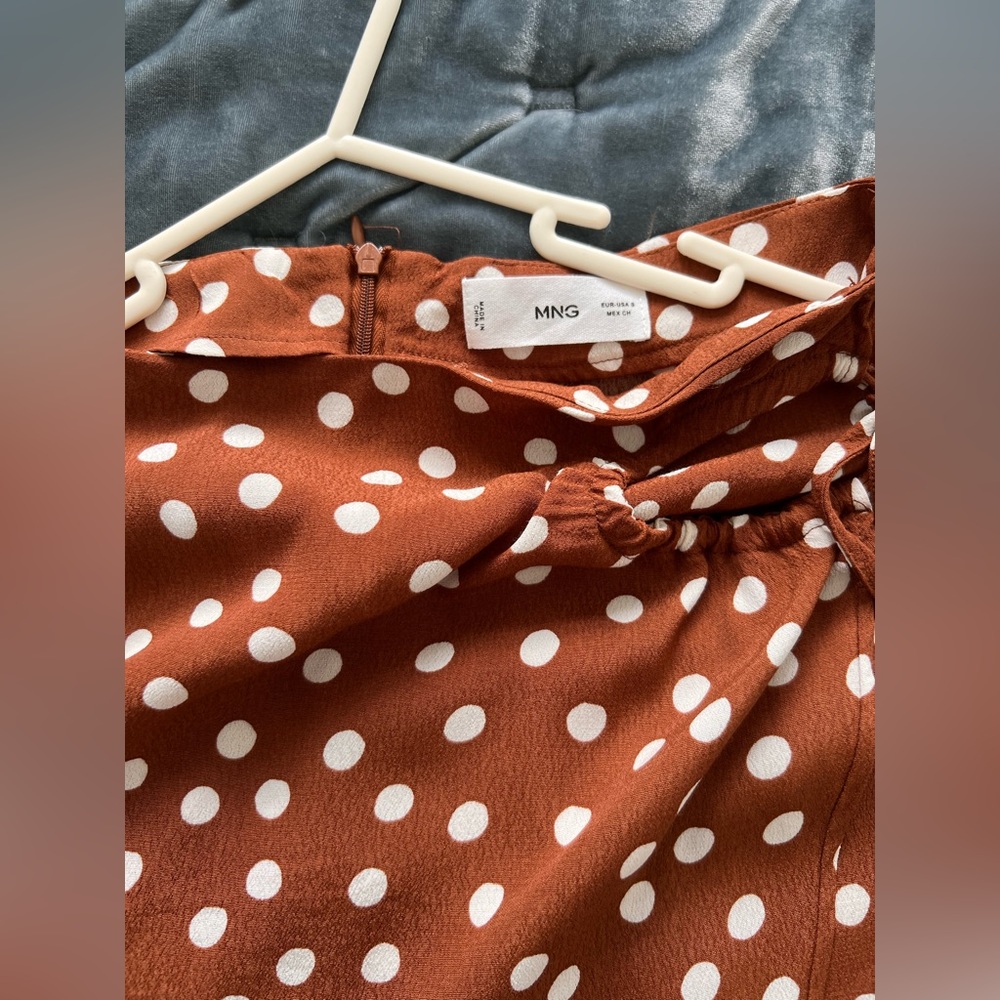 Skirt. Mango brand. Size S.